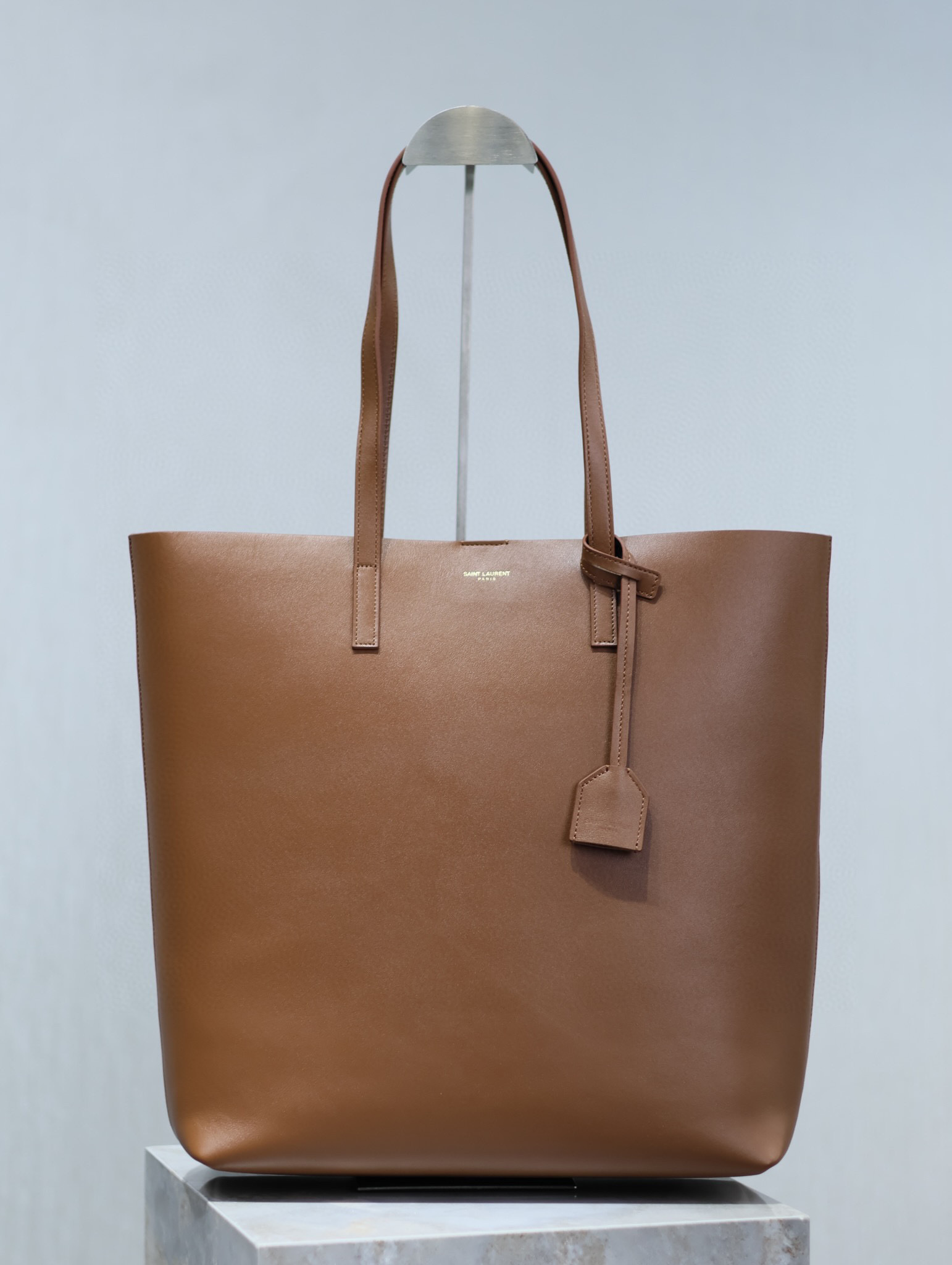 Borsa tote Yves Saint Laurent Dimensioni: 32,5 * 35 * 10,5 cm