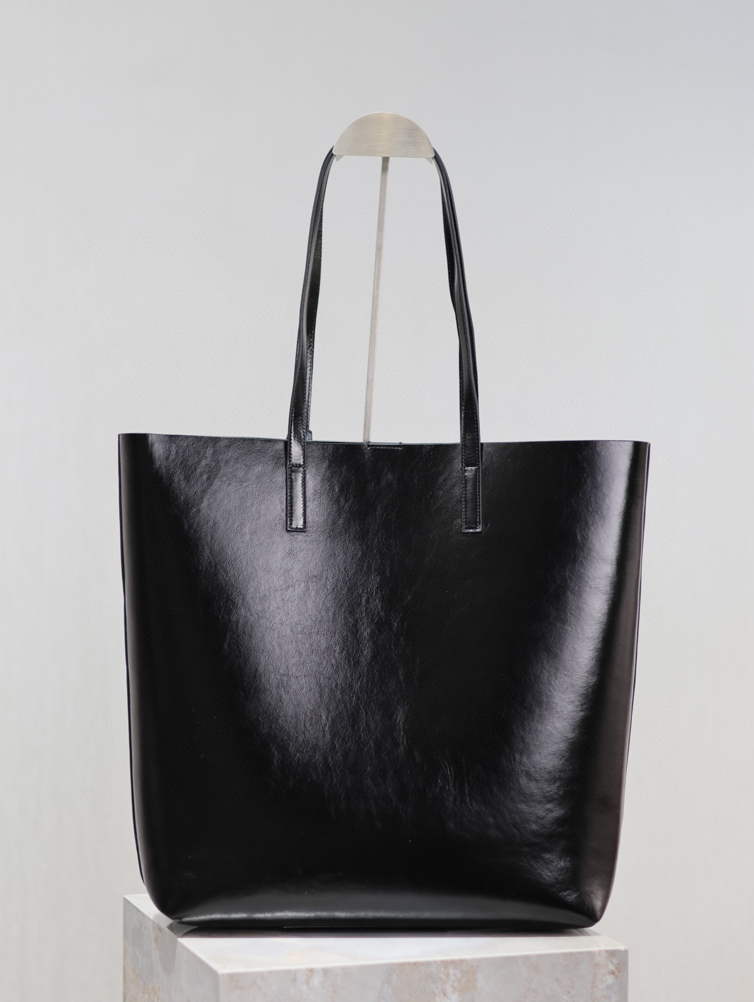 Borsa tote Yves Saint Laurent Dimensioni: 32,5 * 35 * 10,5 cm