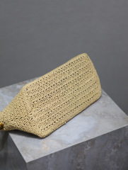 Yves Saint Laurent Umhängetasche Größe: 26 * 14 * 14,5 cm