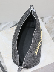 Yves Saint Laurent Umhängetasche Größe: 26 * 14 * 14,5 cm