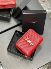 Yves Saint Laurent Monogramm-Tasche Größe: 12 x 10 x 3 cm