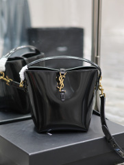 Yves Saint Laurent Bucket bag Size：17*20*13cm