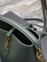 Borsa a secchiello Yves Saint Laurent Dimensioni: 17*20*13cm