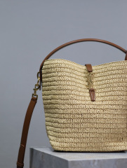 Yves Saint Laurent Beuteltasche Größe: 20 * 25 * 16 cm