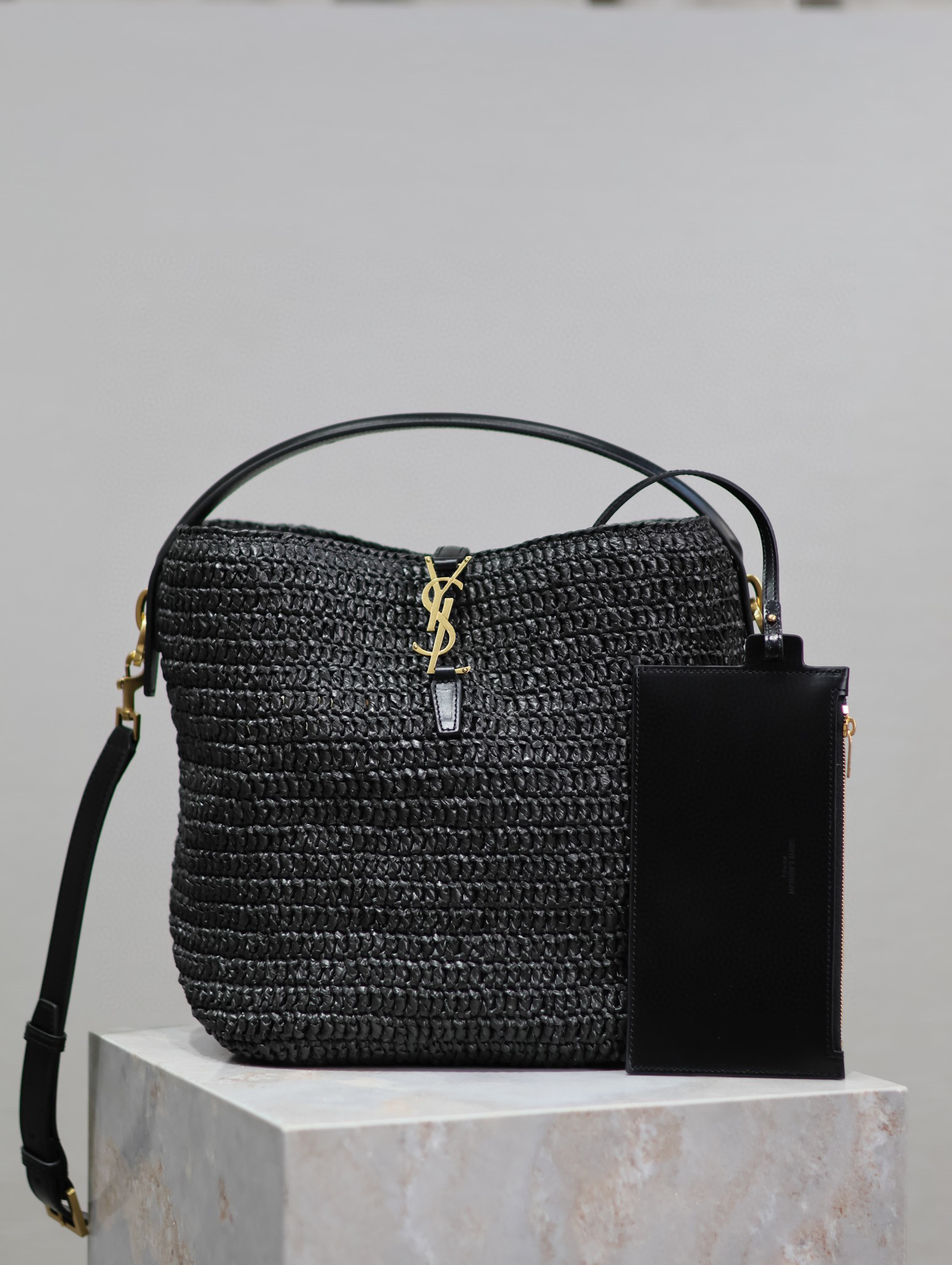 Yves Saint Laurent Bucket bag Size：20*25*16cm