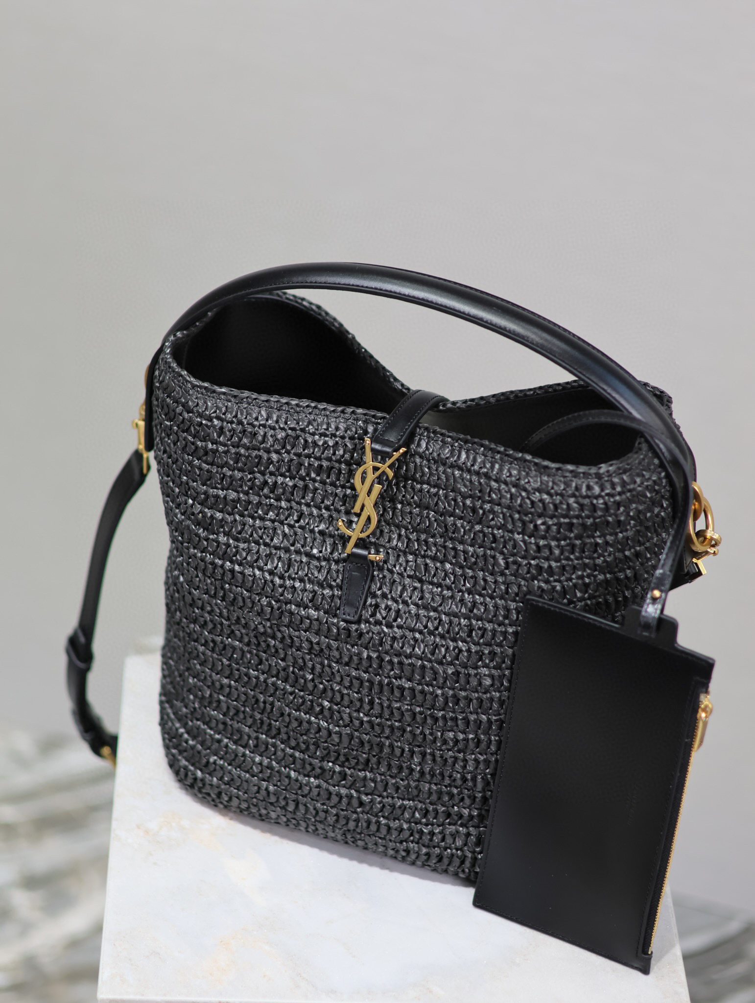 Yves Saint Laurent Bucket bag Size：20*25*16cm