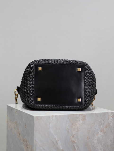 Yves Saint Laurent Bucket bag Size：20*25*16cm