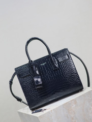 Yves Saint Laurent Fächermappe Größe: 26 x 20,5 x 12,5 cm