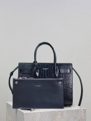 Yves Saint Laurent Fächermappe Größe: 26 x 20,5 x 12,5 cm