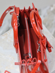 Yves Saint Laurent 扩展文件包 尺寸：26*20.5*12.5cm