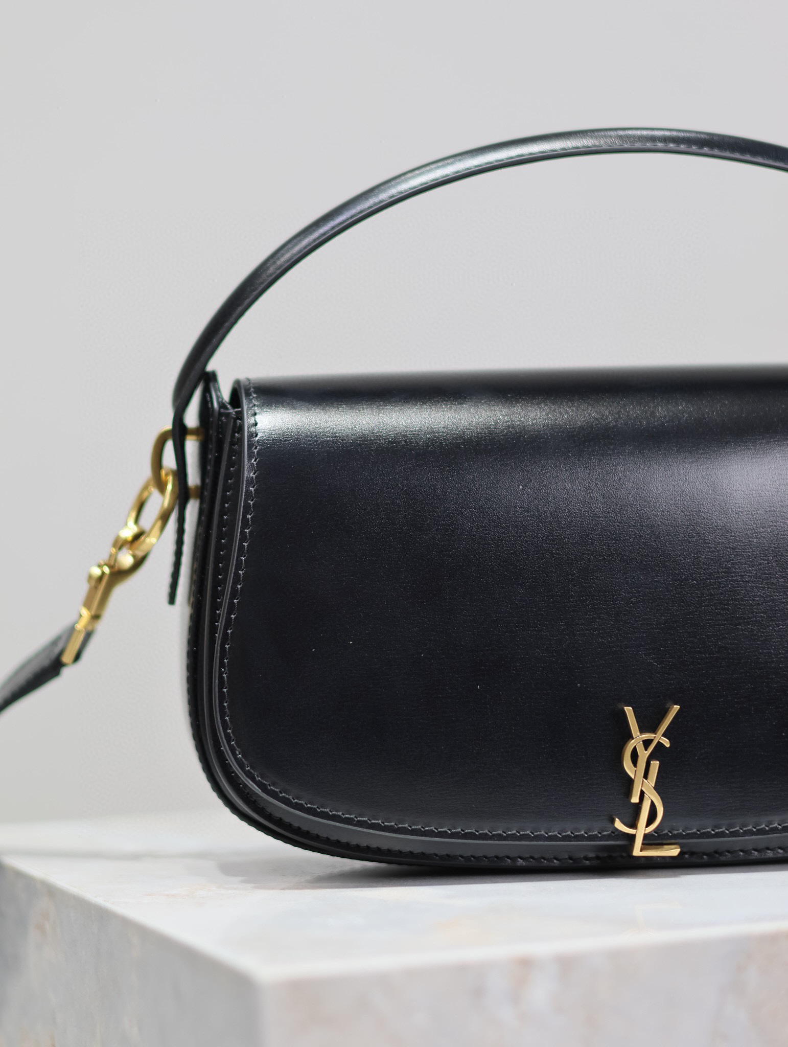 Borsa Yves Saint Laurent voltaire Dimensioni: 24*15*5cm