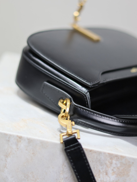 Borsa Yves Saint Laurent voltaire Dimensioni: 24*15*5cm
