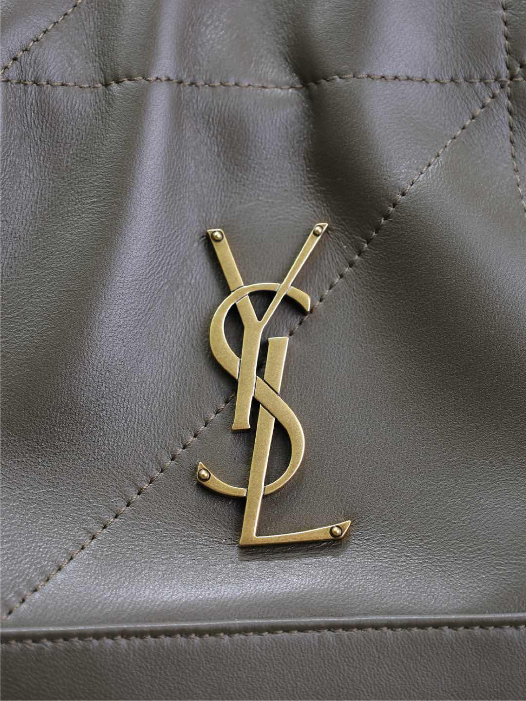 Borsa pochon Yves Saint Laurent Dimensioni: 27*29*11 cm