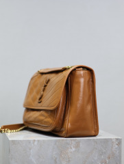 Yves Saint Laurent niki bag Size：28*20.5*8.5cm