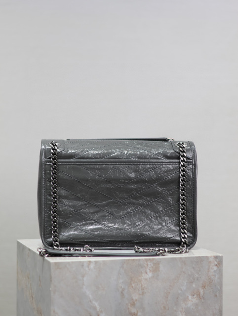 Beg niki Yves Saint Laurent Saiz：28*20.5*8.5sm