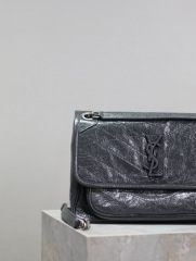 Borsa Niki Yves Saint Laurent Dimensioni: 28*20,5*8,5 cm