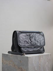 Borsa Niki Yves Saint Laurent Dimensioni: 28*20,5*8,5 cm