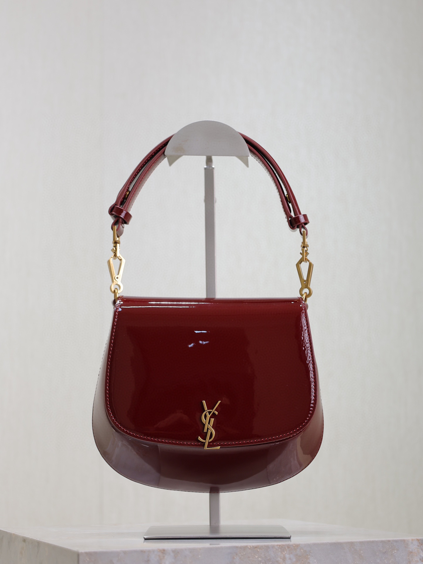 Beg pelana Yves Saint Laurent Saiz：17.5*21*8sm