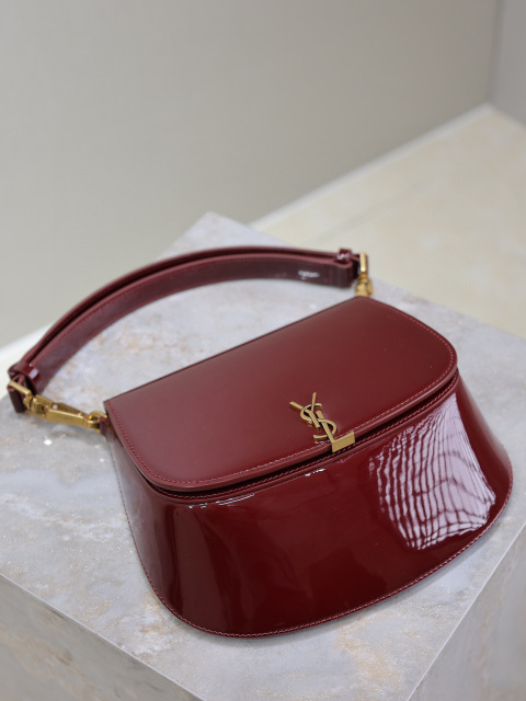Beg pelana Yves Saint Laurent Saiz：17.5*21*8sm