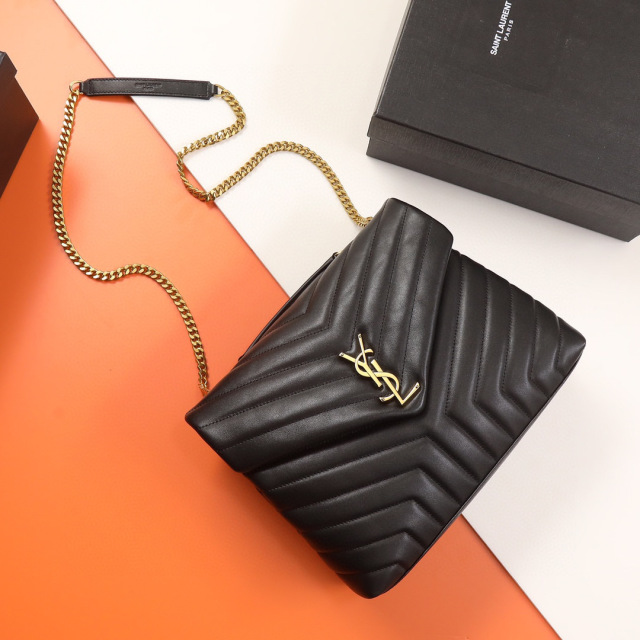 Yves Saint Laurent messenger/courier bag Size：32*22*11cm