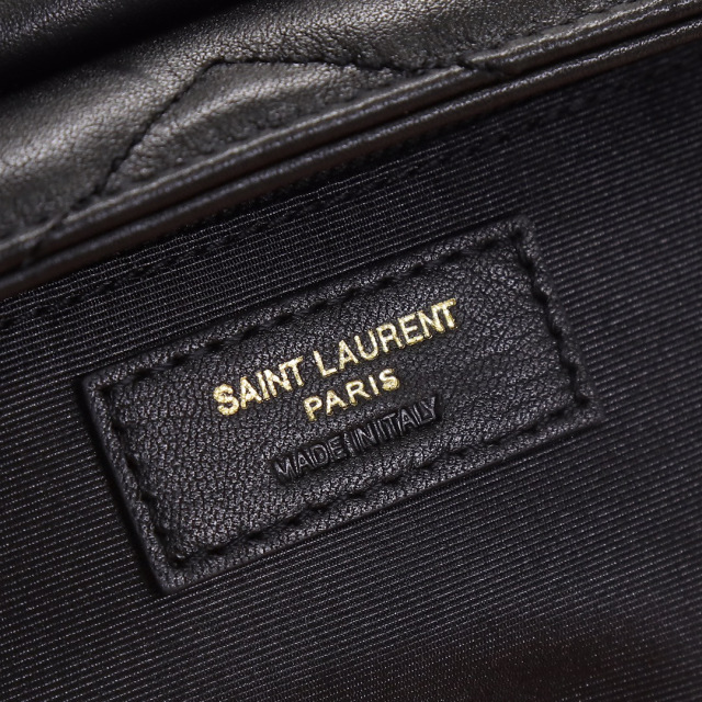 Yves Saint Laurent messenger/courier bag Size：32*22*11cm