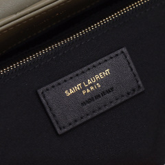 Borsa a tracolla/corriere Yves Saint Laurent Dimensioni: 32*22*11cm