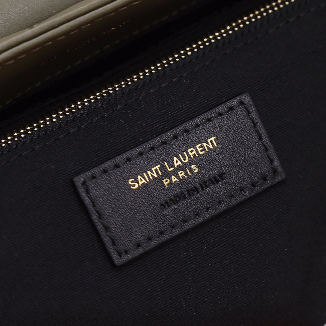 Borsa a tracolla/corriere Yves Saint Laurent Dimensioni: 32*22*11cm