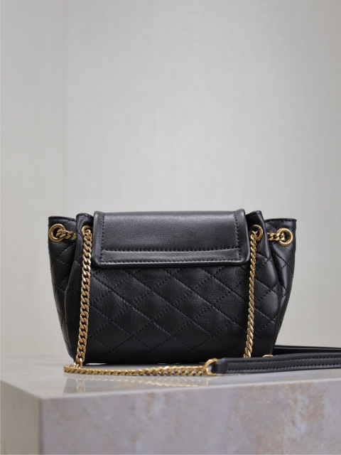 Yves Saint Laurent mini nolita Size：18*13*6cm