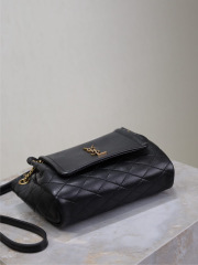 Yves Saint Laurent mini nolita Size：18*13*6cm