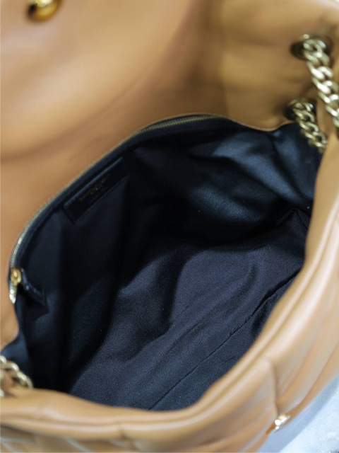 Borsa a tracolla Yves Saint Laurent Loulou Dimensioni: 35*23*13,5 cm
