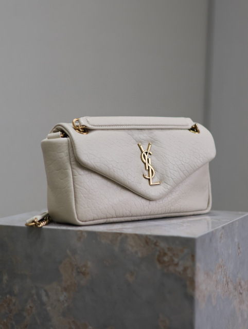 Yves Saint Laurent calypso 包尺寸：26*14*7cm