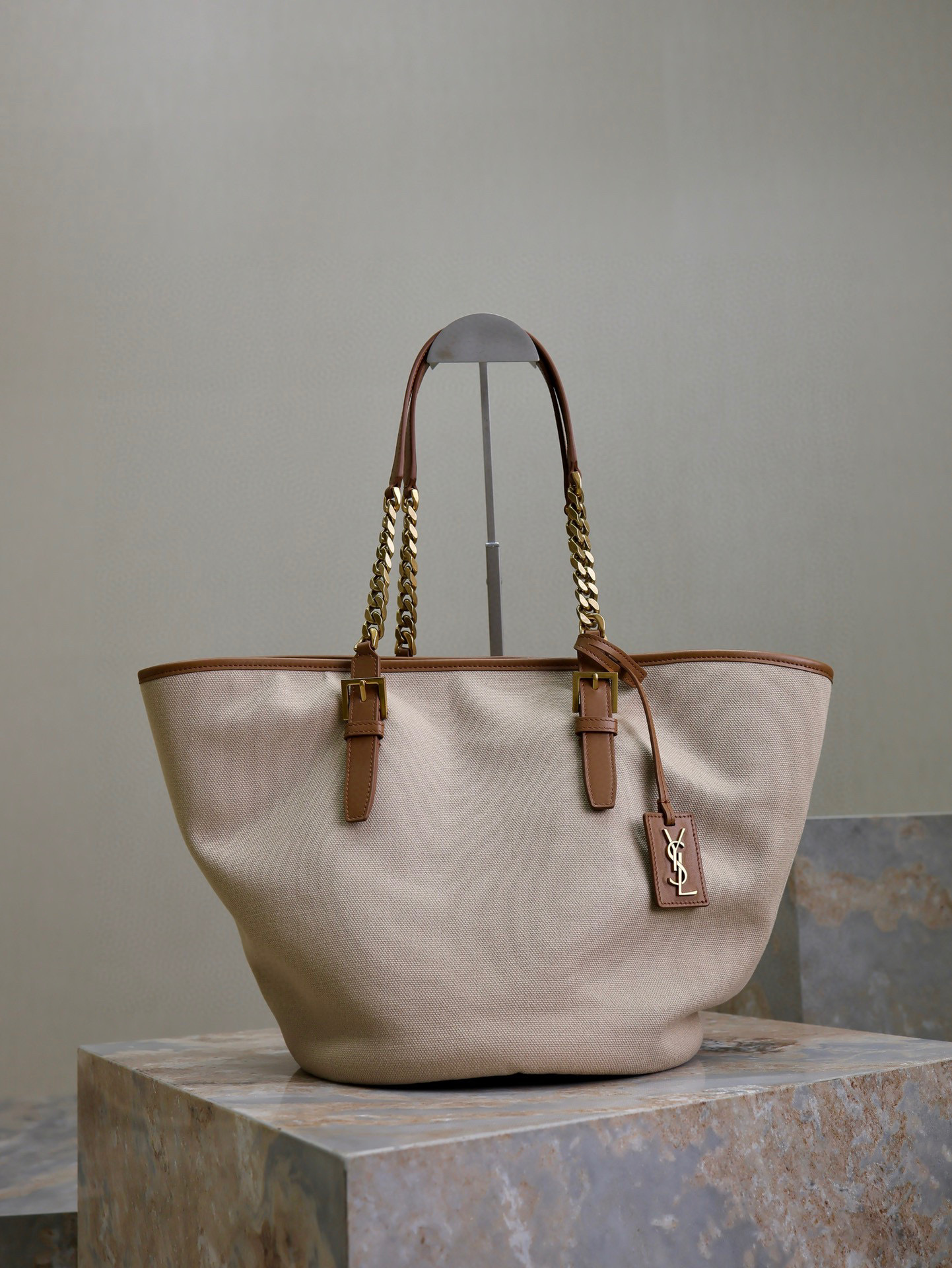 Yves Saint Laurent laurent cabas bag Size：47*30*25cm