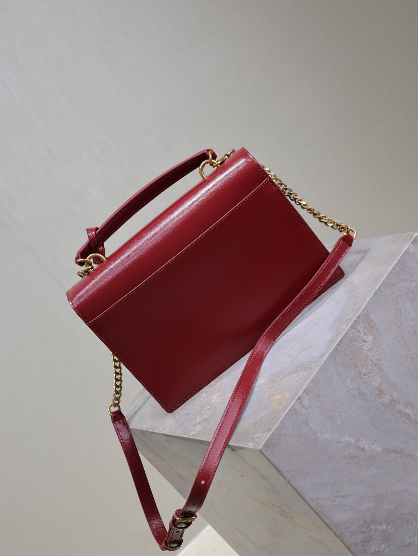 Borsa tramonto Yves Saint Laurent Dimensioni: 25*18*5cm