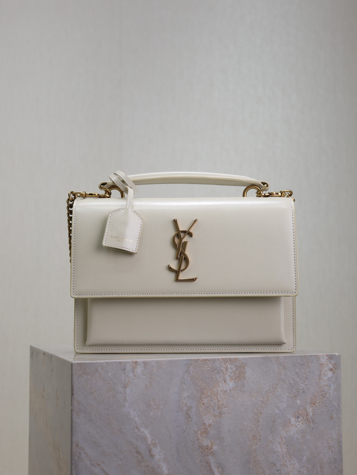 Yves Saint Laurent sunset bag Size：25*18*5cm