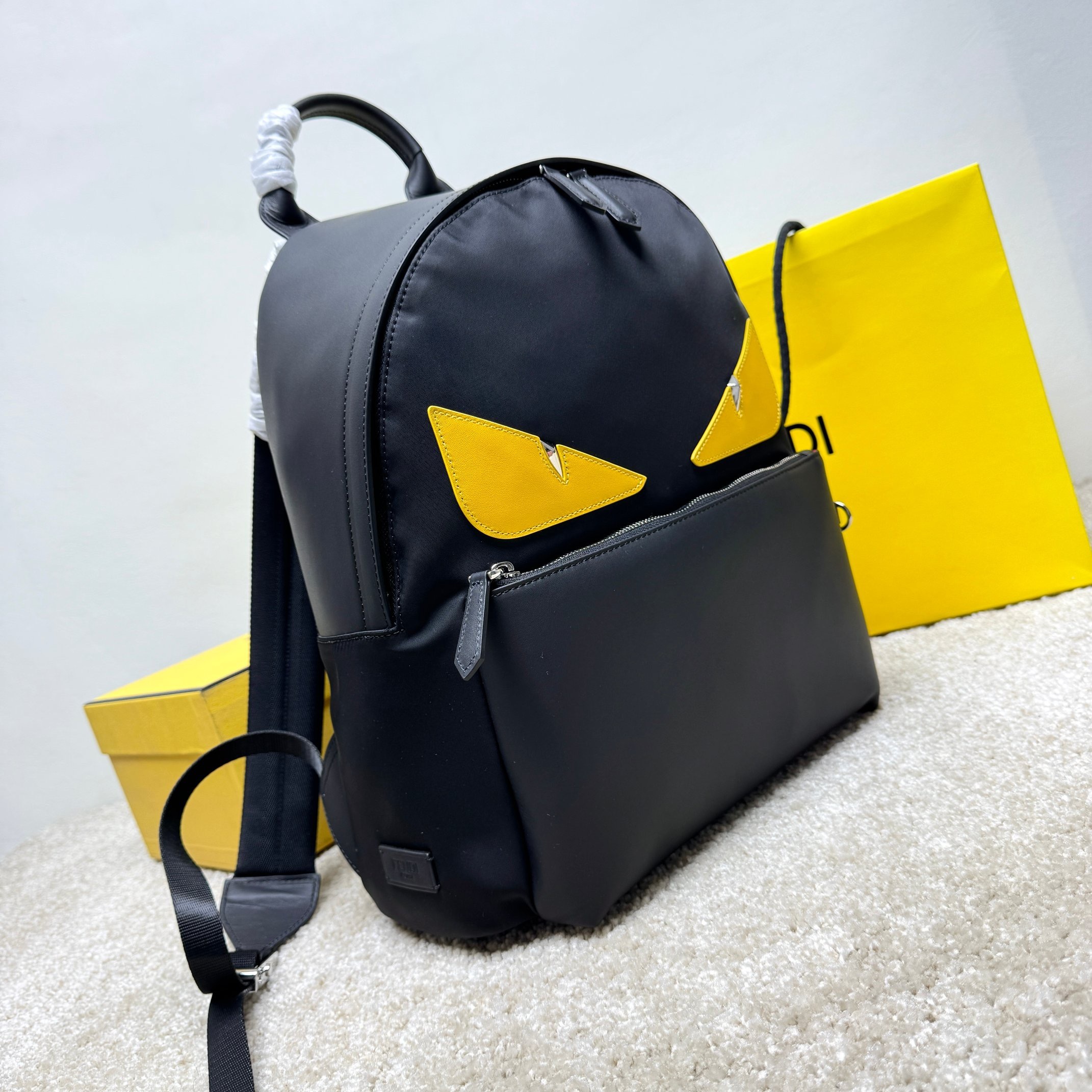 Borsa a tracolla da uomo Fendi Dimensioni: 33*38*16cm