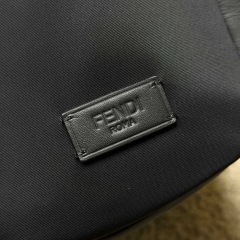 Borsa a tracolla da uomo Fendi Dimensioni: 33*38*16cm