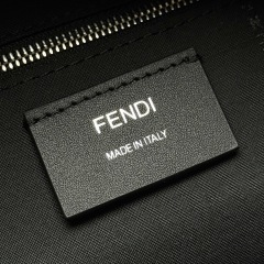 Borsa a tracolla da uomo Fendi Dimensioni: 33*38*16cm