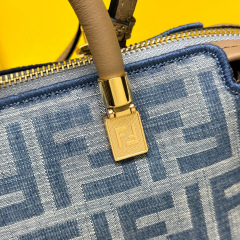 Borsa a mano Fendi Dimensioni: 20,5*9*12 cm