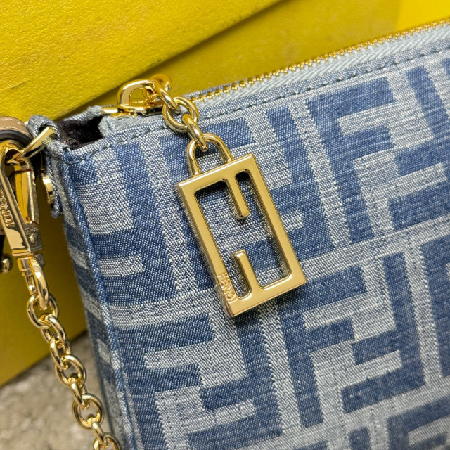 Fendi Mahjong bag Size：20*3*19cm