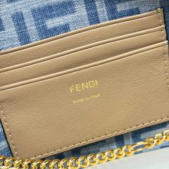 Borsa baguette Fendi Dimensioni: 20*13*5cm