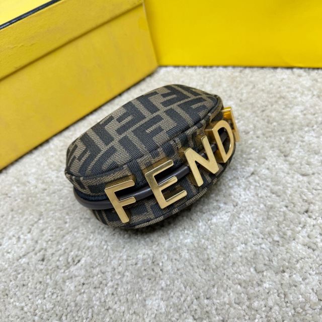 Borsa a forma di cuore Fendi Dimensioni: 16,5*14*5 cm