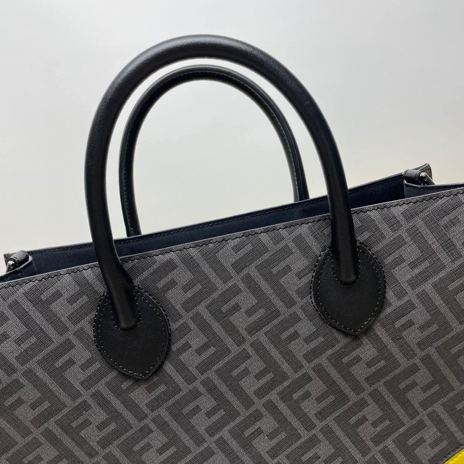 Fendi Handtasche Größe: 36*14*38cm