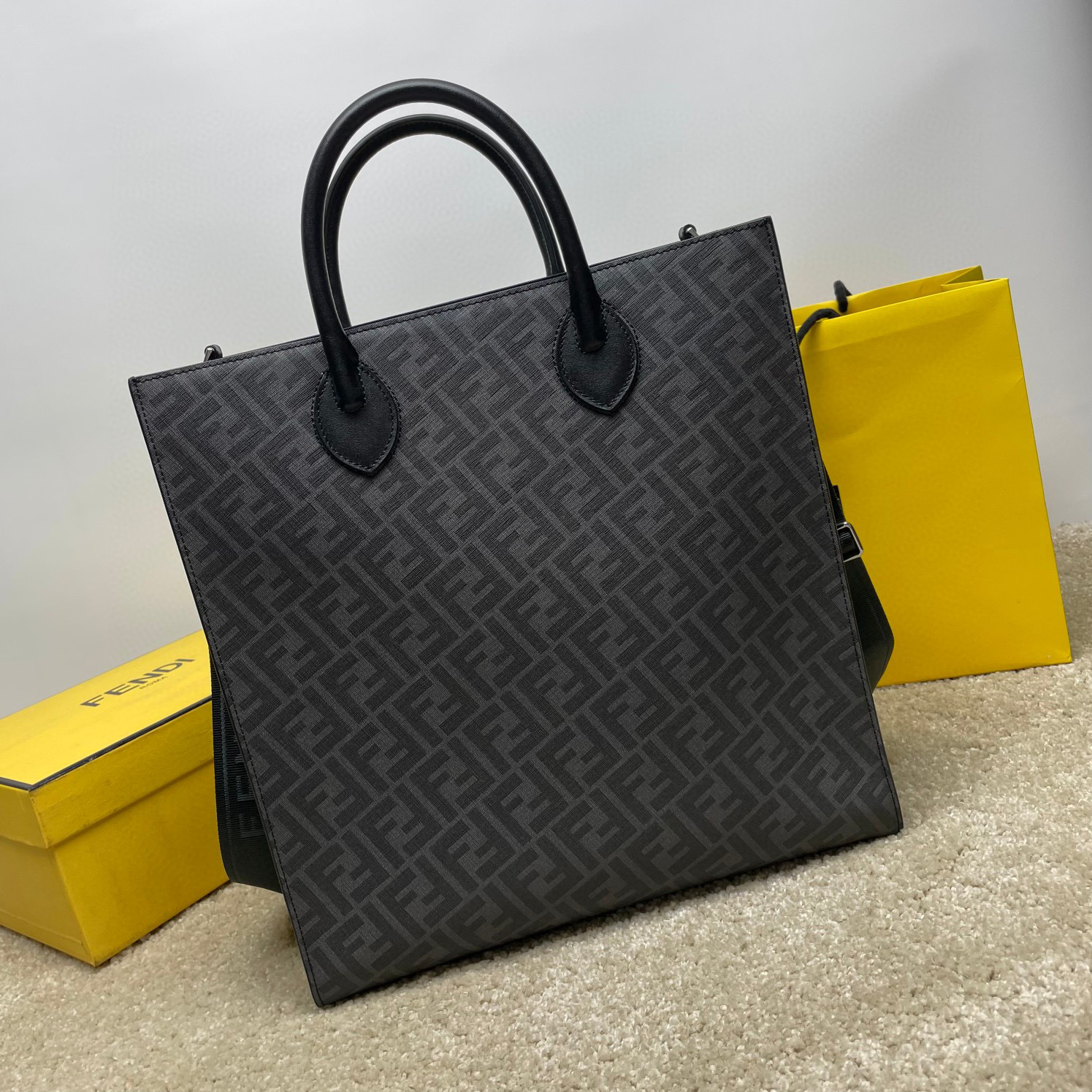 Fendi Handtasche Größe: 36*14*38cm