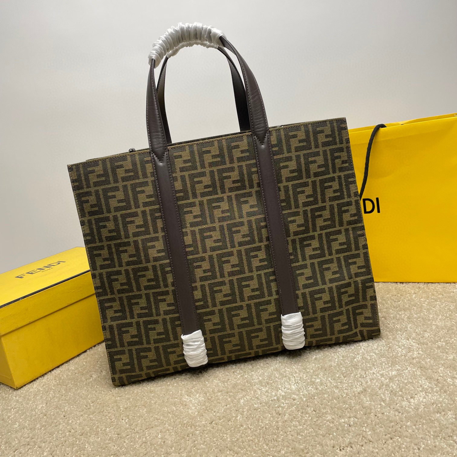 Fendi Briefcase bag Size：40*20*35cm