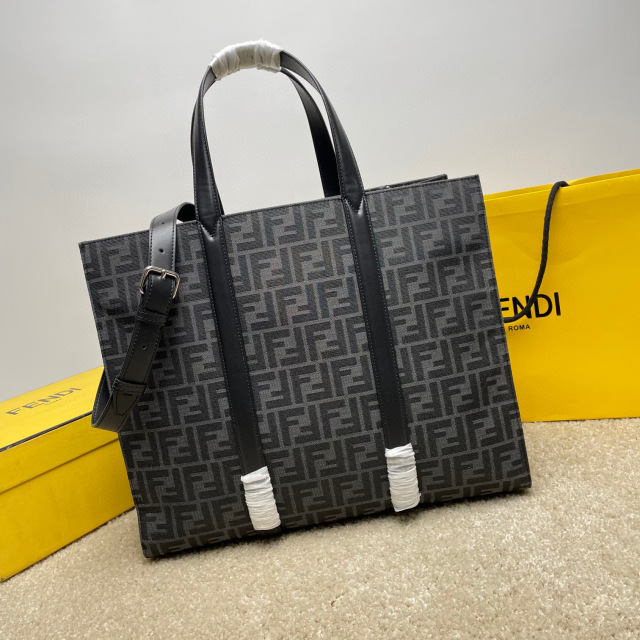 Fendi Aktentasche Größe: 40 * 20 * 35 cm