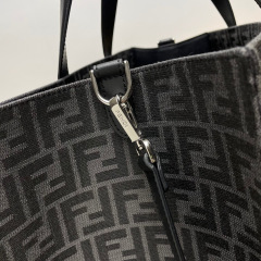 Fendi Aktentasche Größe: 40 * 20 * 35 cm