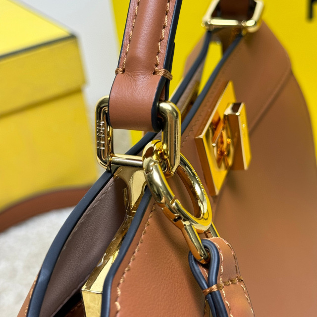 Fendi Handtasche Größe: 33*25*13cm