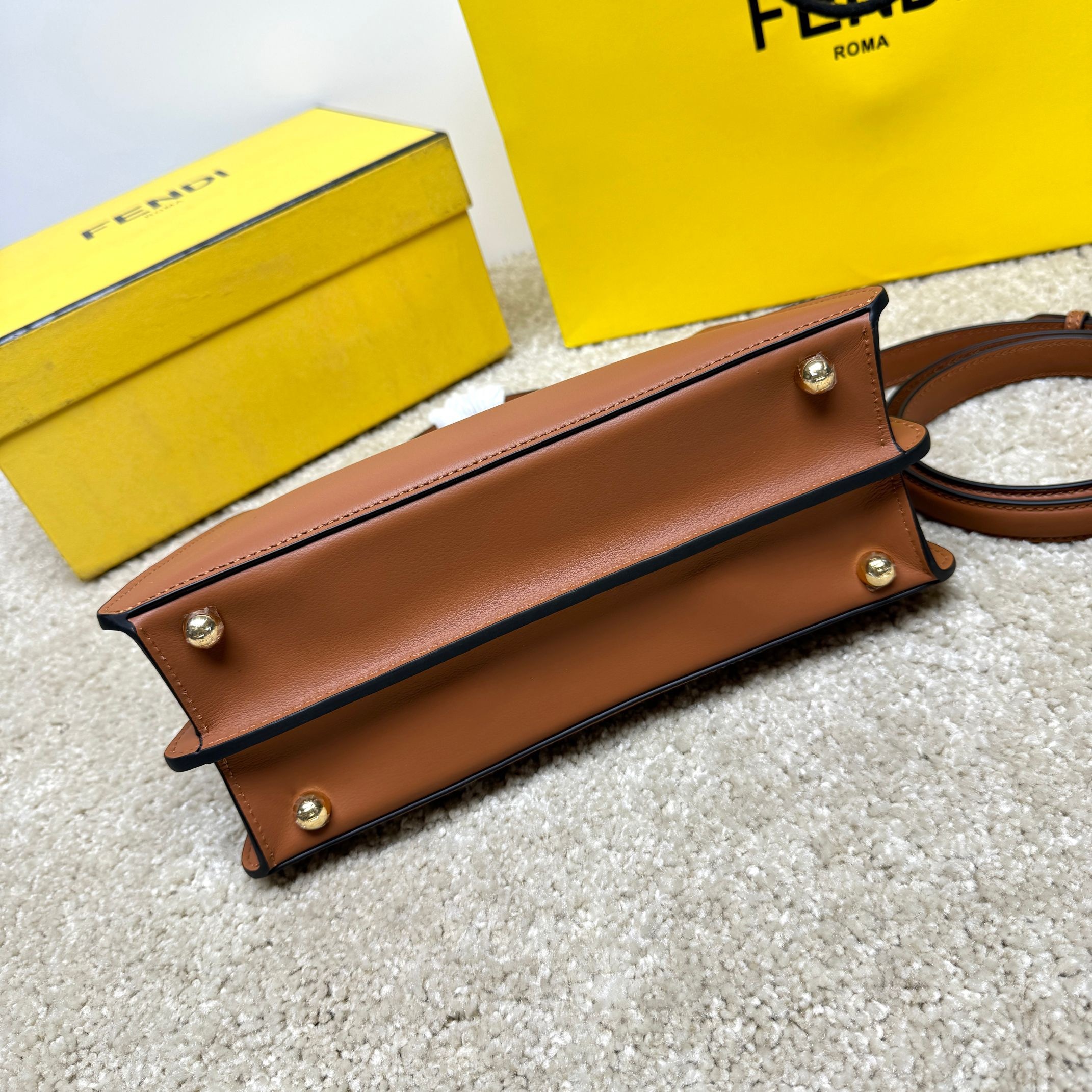 Fendi Handtasche Größe: 33*25*13cm