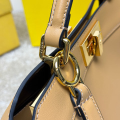 Borsa a mano Fendi Dimensioni: 33*25*13cm
