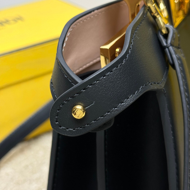 Fendi Hand bag Size：33*25*13cm